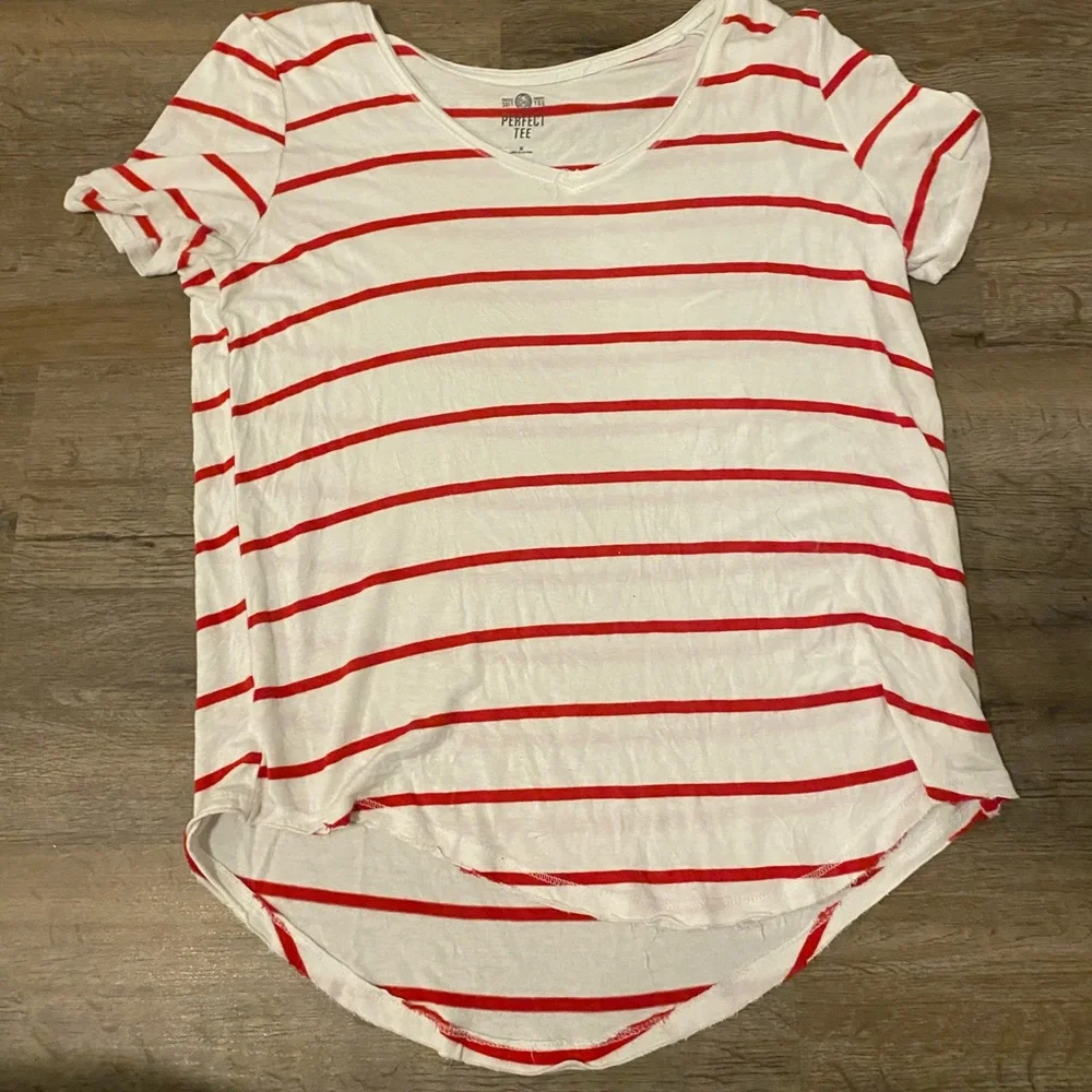 Striped top - Picture 1 of 1